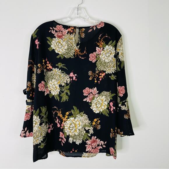 Lily Black white pink floral cottagecore romantic bow popover top large - Picture 8 of 8